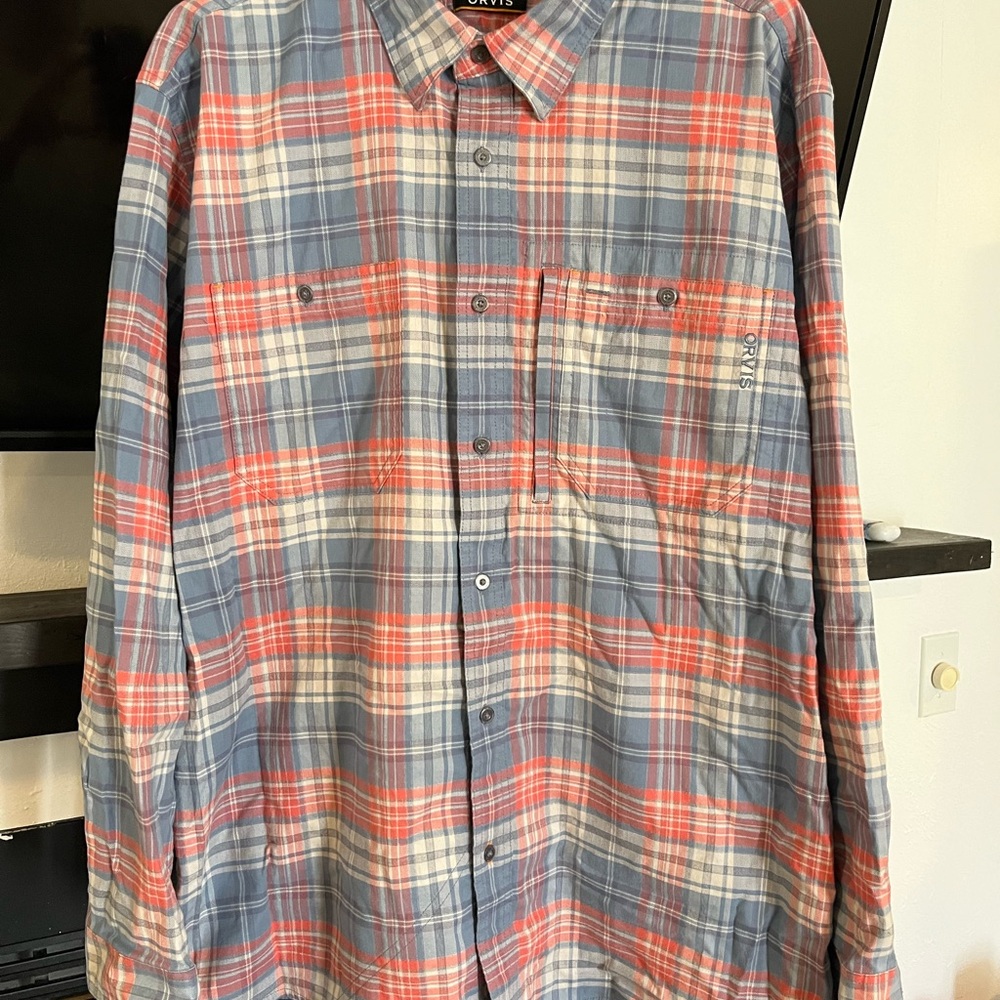Orvis Men’s Blue and Red Casual Button Down Shirt